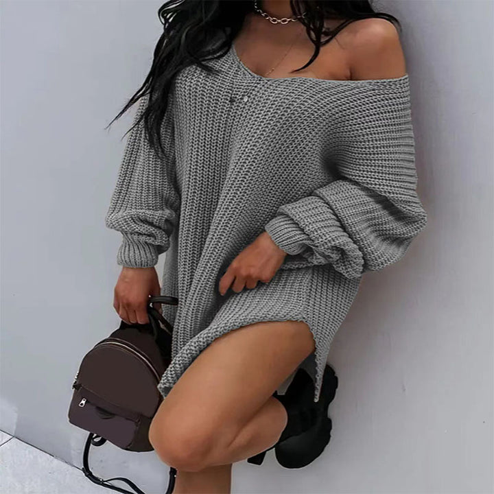 Oversized knitted pullover for women with a loose fit and open sleeves Lune London