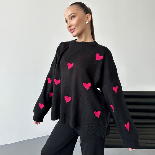 Casual knit sweater for women with heart patterns Lune London