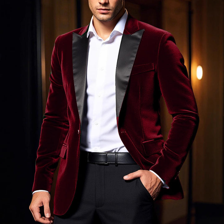 Elegant velvet jacket for men with satin collar Lune London