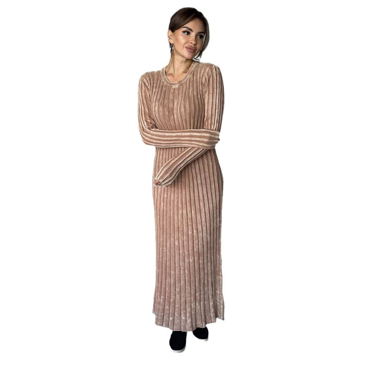 Maxi dress for women with striped structure and elegant cut Lune London