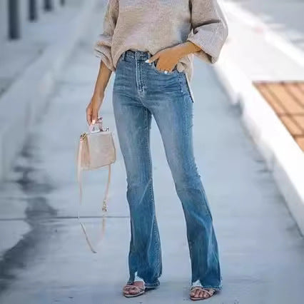 Ladies timeless jeans in modern cut with cropped leg Lune London