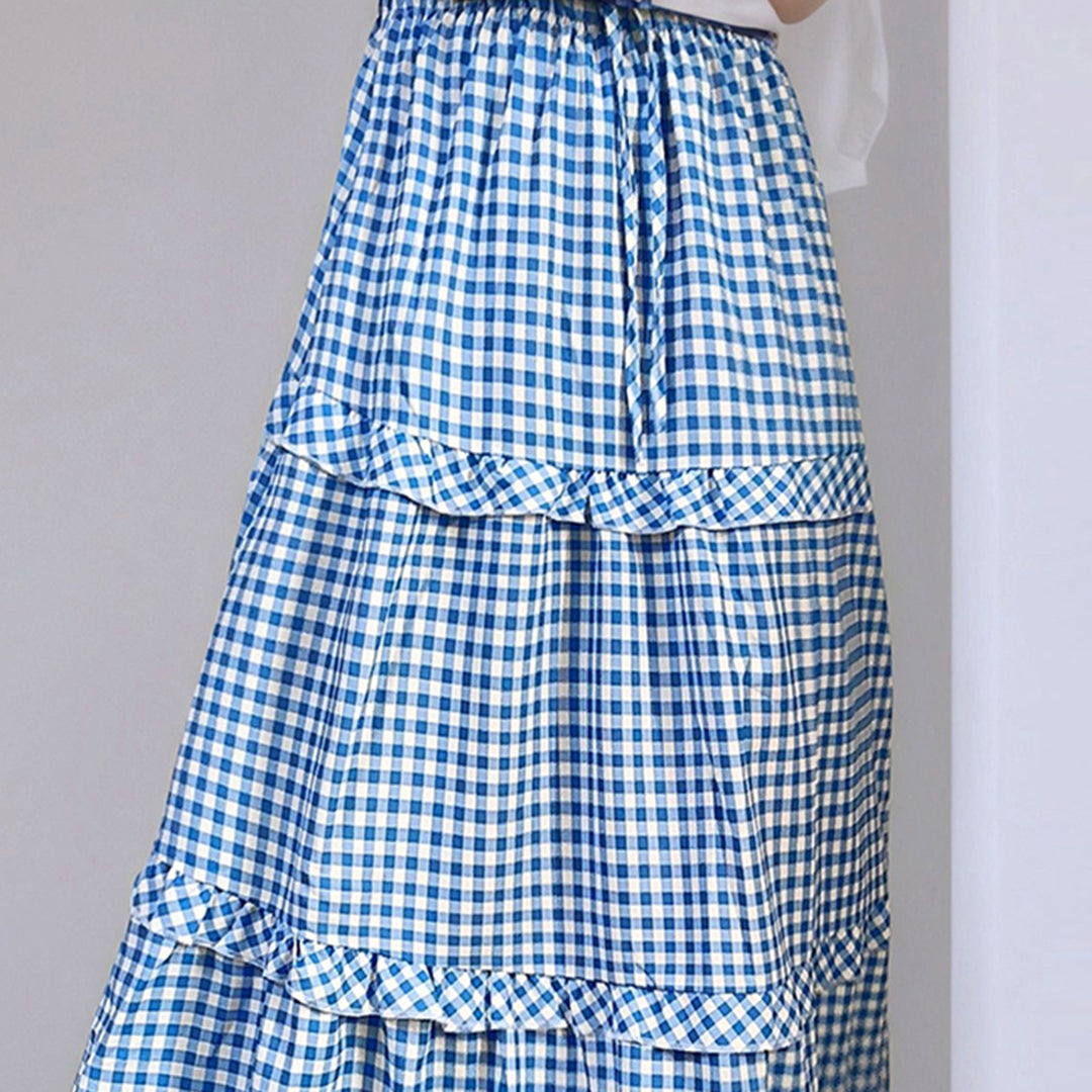Women Long Plaid Skirt with Voluminous Tiered Design Chic & Stil