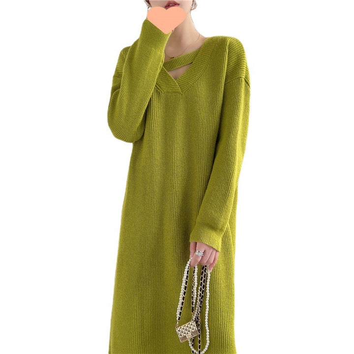 Robe en tricot pour femmes avec décolleté en V profond et coupe décontractée Chic & Stil