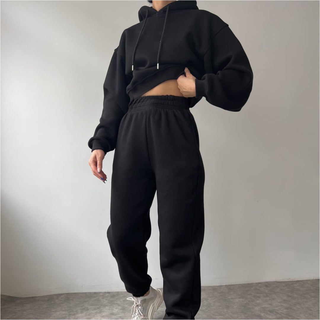 Casual cropped hoodie and jogger set for women Lune London