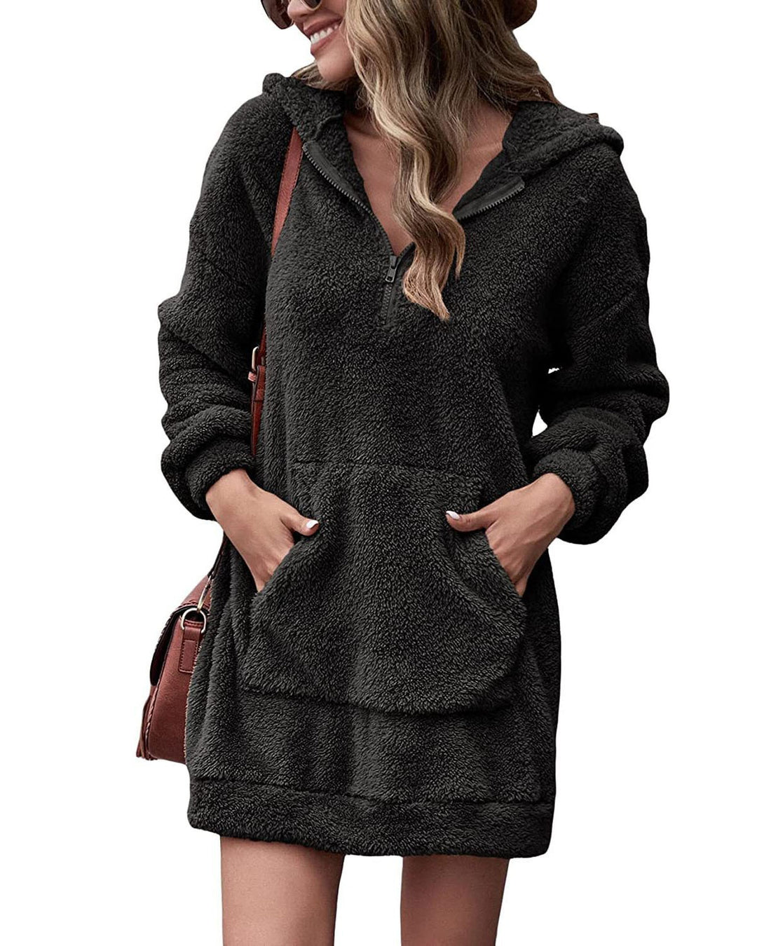 Cozy hoodie dress for women with practical pockets and mid-high zipper Lune London