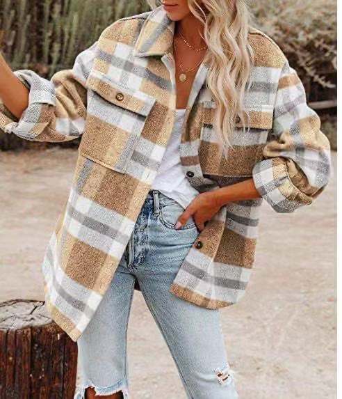 Casual plaid jacket for women with practical pockets and oversized fit Lune London