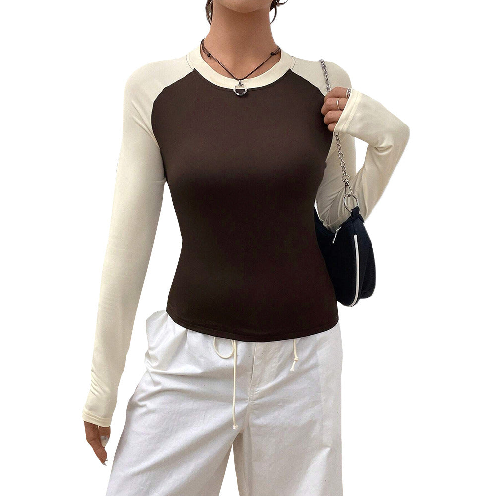 Chemisier à manches longues pour femmes avec un design raglan à la mode et une coupe ajustée Chic & Stil
