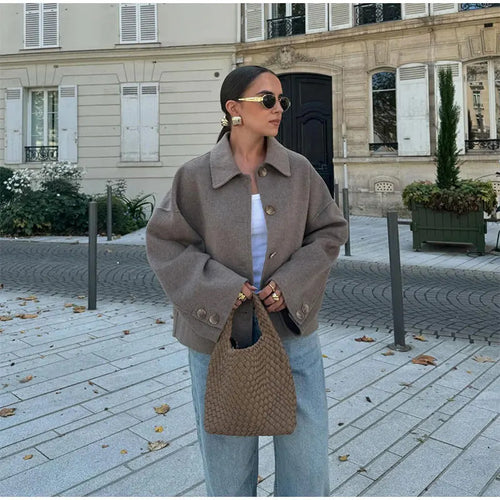 Oversized wool coat for women with button detail Lune London