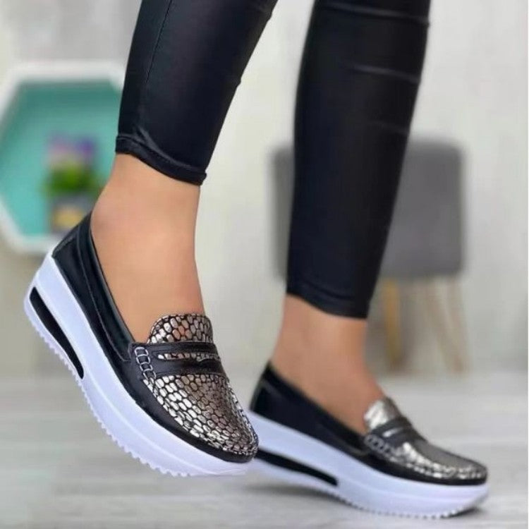 Ladies Elegant Metallic Slippers Lune London