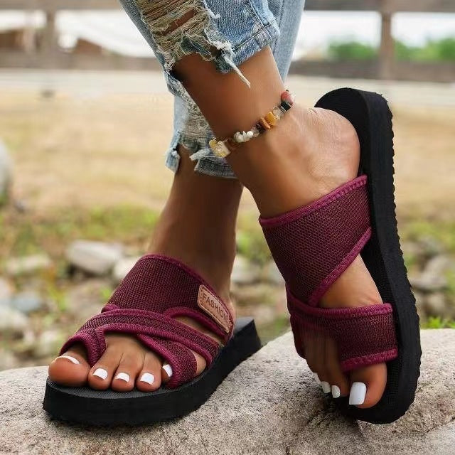 Adjustable cross-strap non-slip sandals for women Lune London