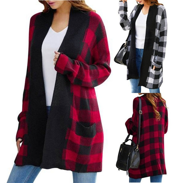 Long sleeve knitted jacket for women with plaid pattern and open design Lune London