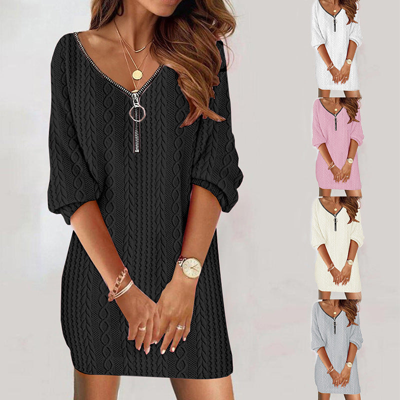 Knit dress for women with modern V neck and zipper Lune London