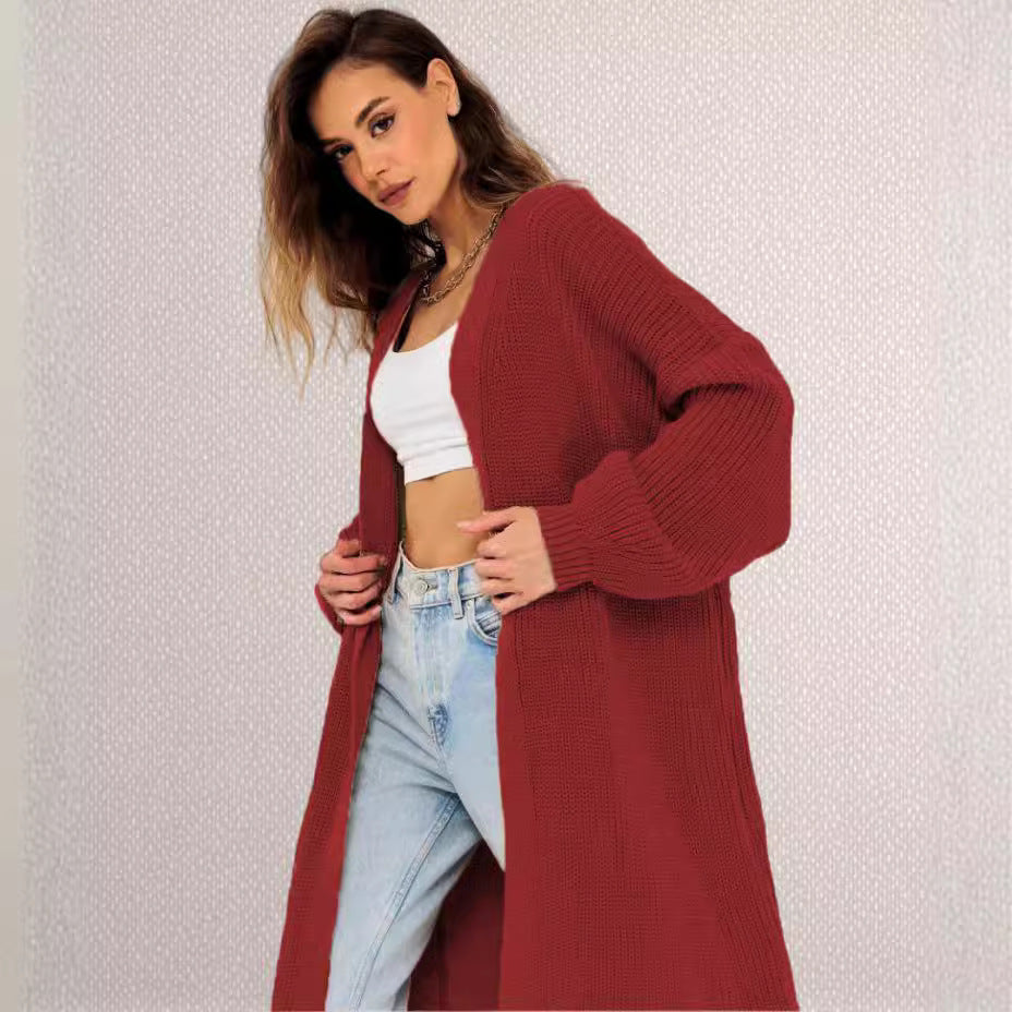 Chunky knit cardigan for women with an open cut and casual elegance Lune London