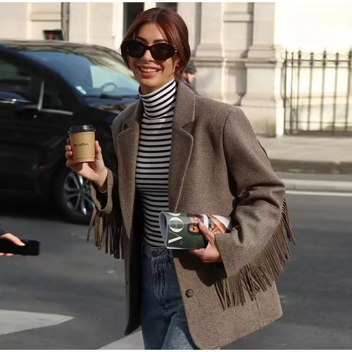 Elegant blazer for women with fringed details and two practical pockets Lune London