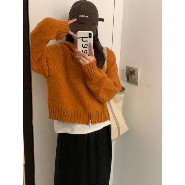 Gilet à capuche confortable pour femmes avec fermeture éclair et grandes poches Chic & Stil