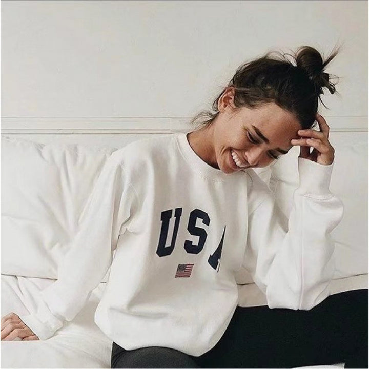 Oversized sweatshirt for women with creative print Lune London