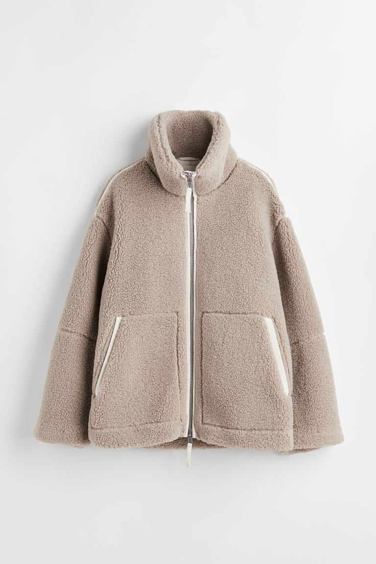 Fleece jacket for women with high collar and practical pockets Lune London