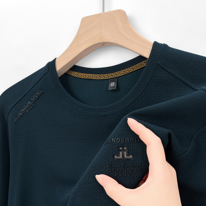 Trendy long sleeve shirt for men in textured fabric Lune London