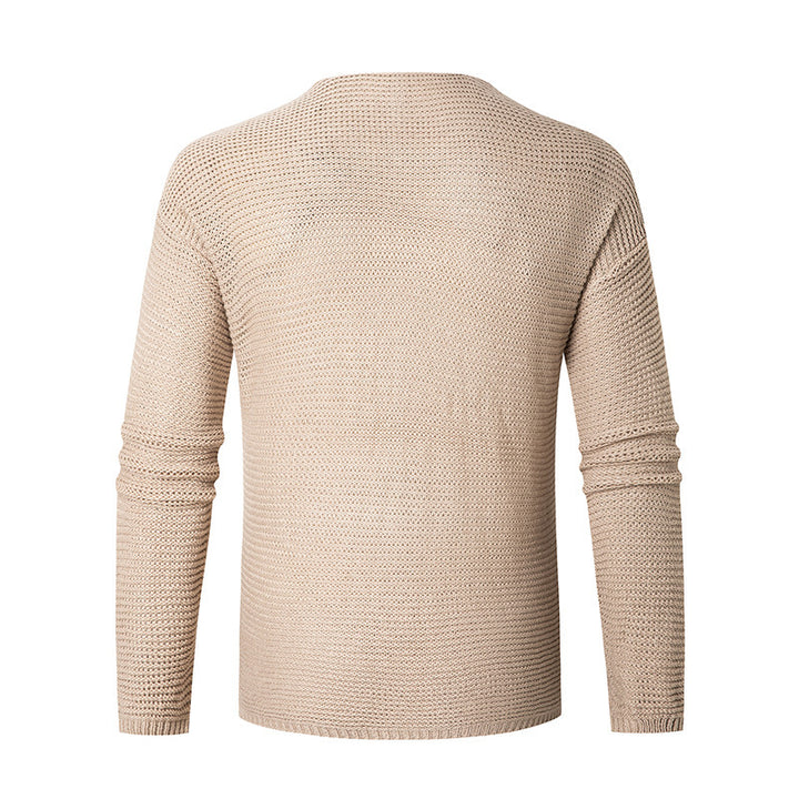 V-neck knit pullover for men in breathable material Lune London