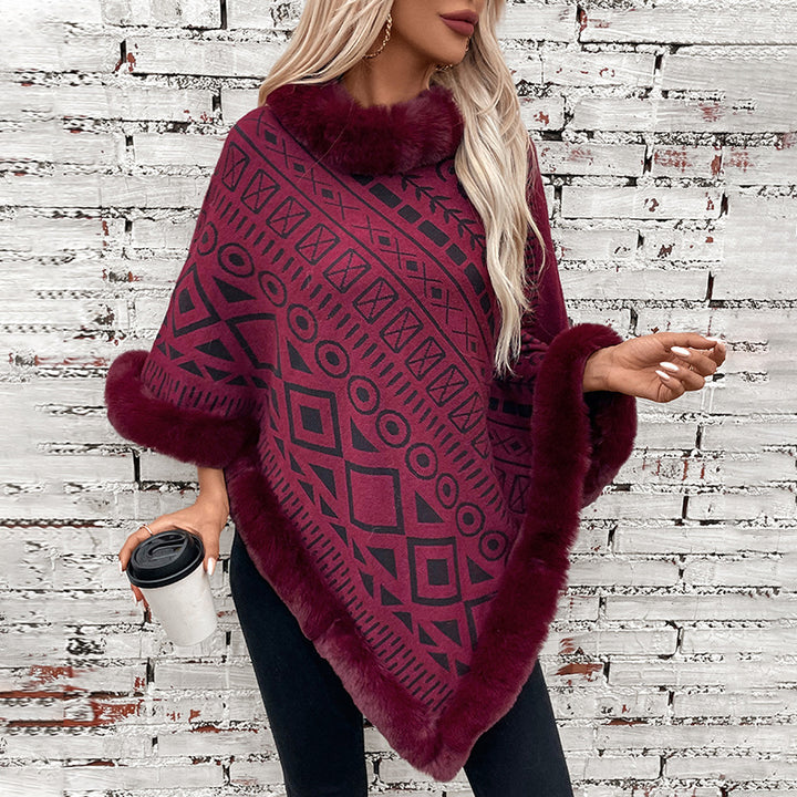 Ladies fashionable poncho with decorative faux fur collar Lune London