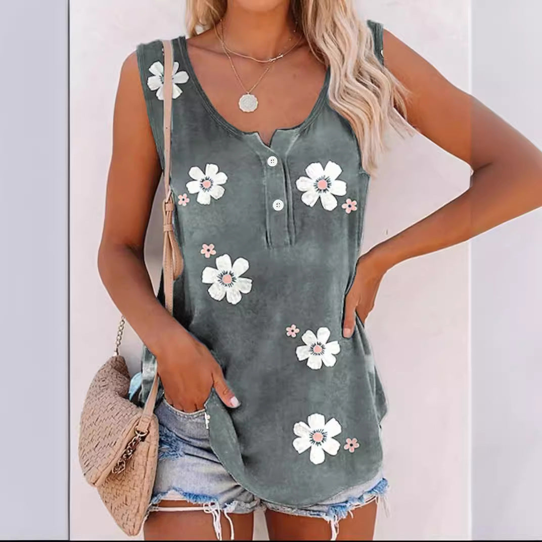Sleeveless tank top for women with floral accents and button detail Lune London