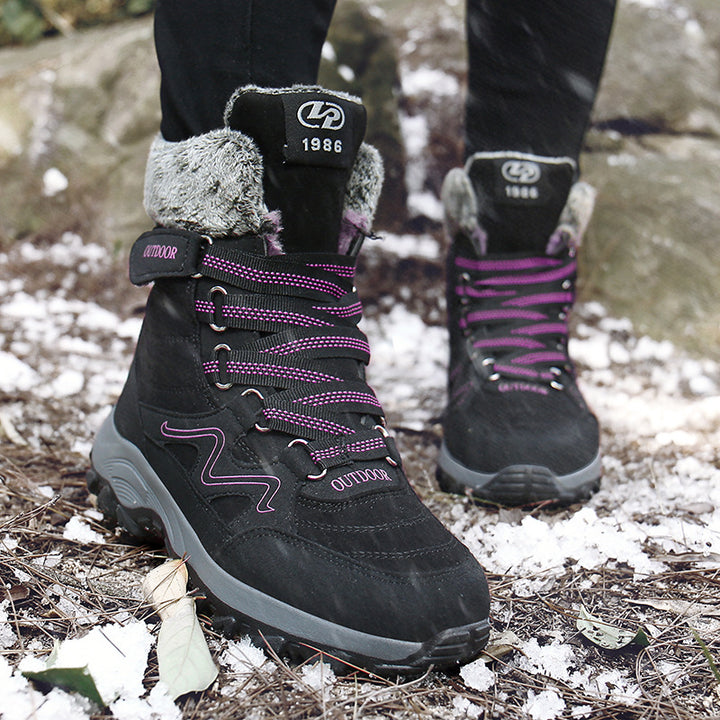 Comfortable winter boots for women with insulating lining Lune London