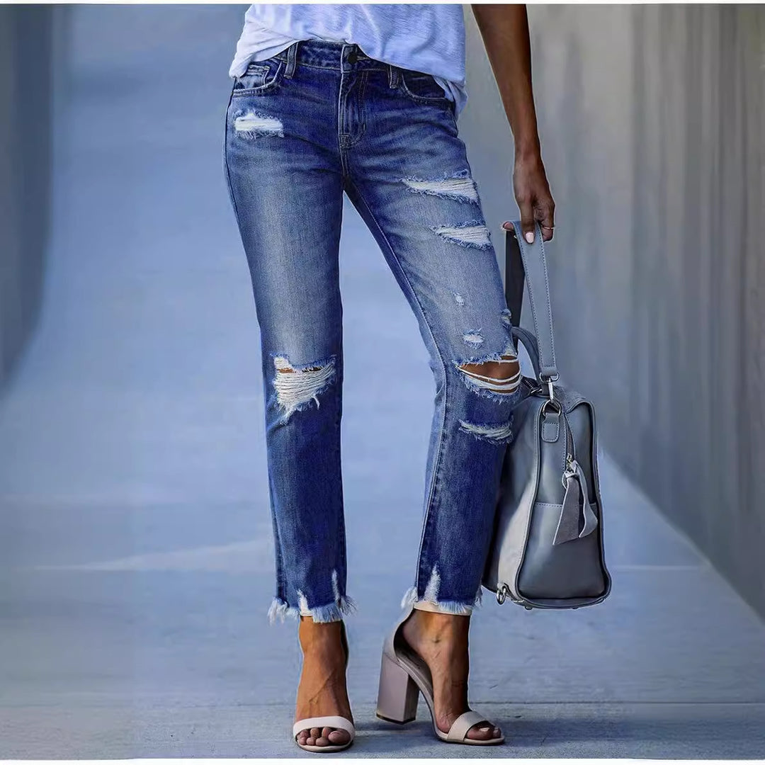 Chic and Stylish Destroyed Jeans for Women