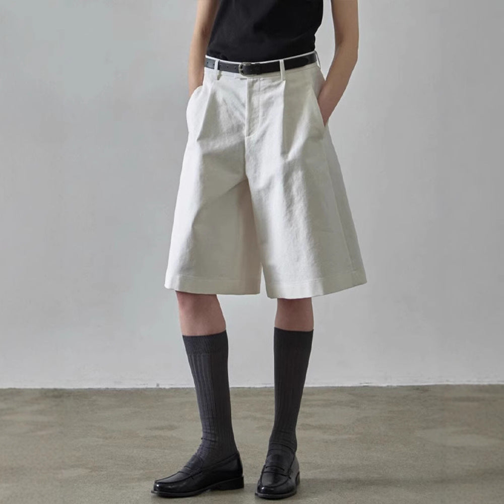 Shorts larges en tissu élégants et confortables pour femmes Chic & Stil