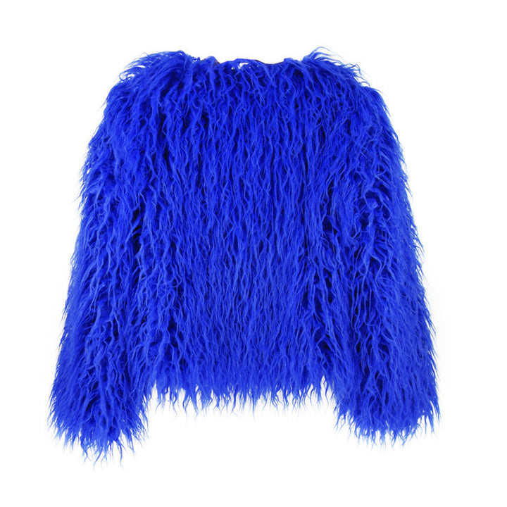 Ladies Plush Faux Fur Coat in Loose Fit and Voluminous Design Lune London
