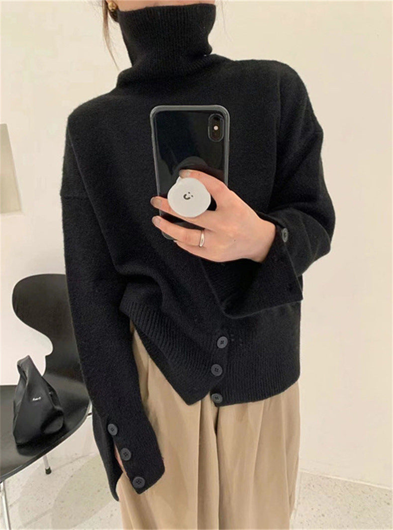 Pull femme à col roulé avec détails en boutons et matière douce Chic & Stil