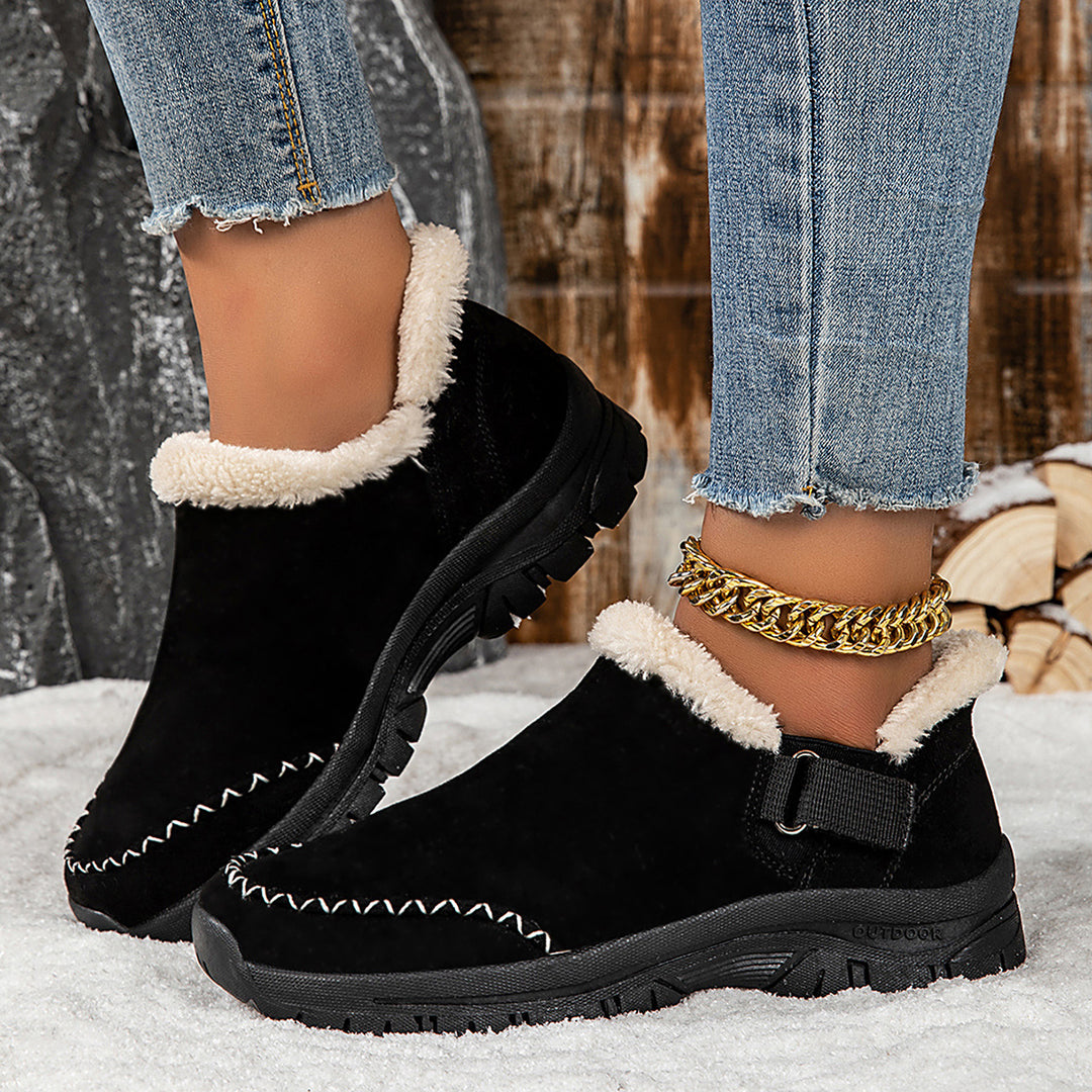 Women cozy slippers with non-slip sole and warm lining Lune London