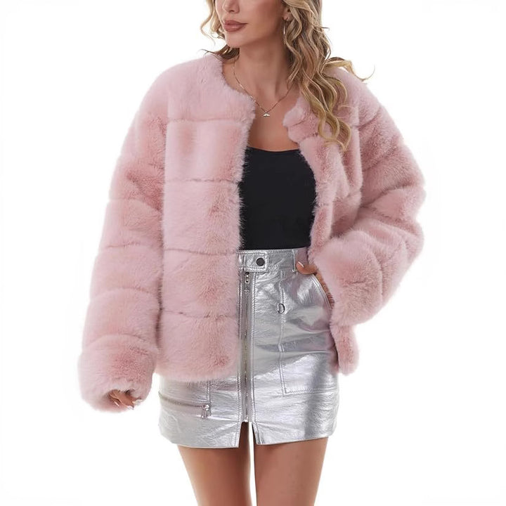 Fashionable faux fur jacket for women with a striking cut Lune London