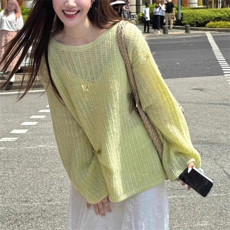 Chunky knit sweater for women with a loose fit and trendy balloon sleeves Lune London