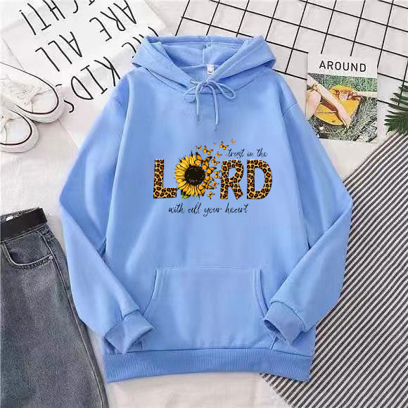 Women's hoodie with inspiring sunflower design Chic & Stil