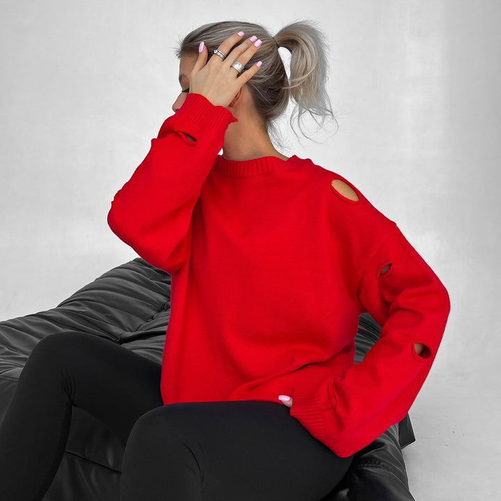 Oversized sweatshirt for ladies with stylish distressed details and a loose fit Lune London