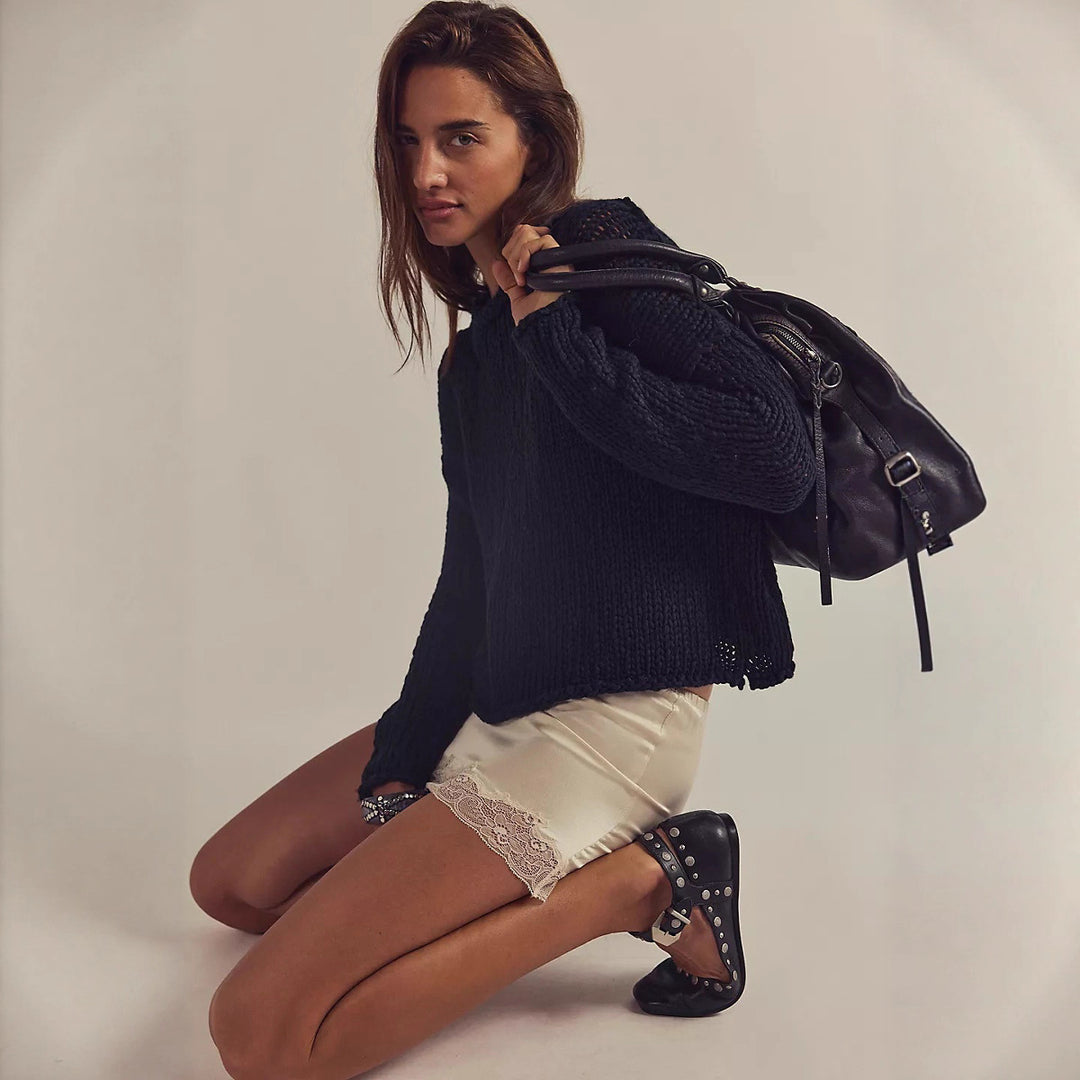 Casual knit sweater for women cropped cut Lune London