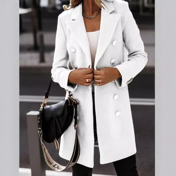 Ladies elegant and warm wool coat with double-breasted buttons Lune London