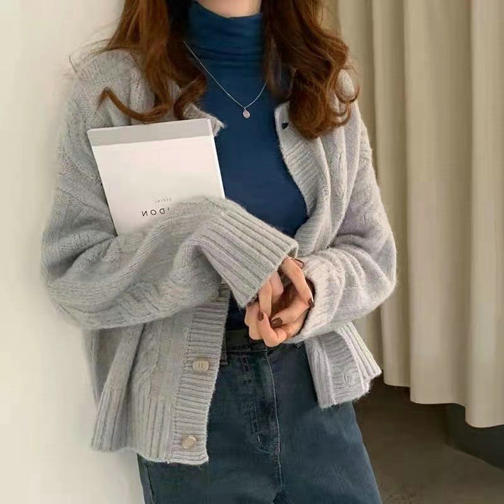 Cardigan en tricot confortable pour femme avec texture fine et détails de boutons Chic & Stil