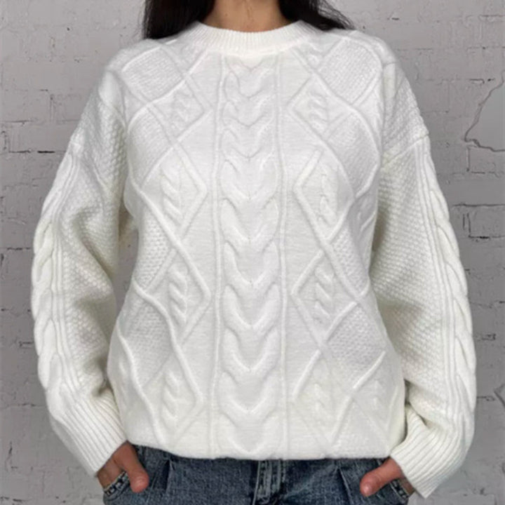 Oversized knitted sweater for women with cable knit pattern Lune London