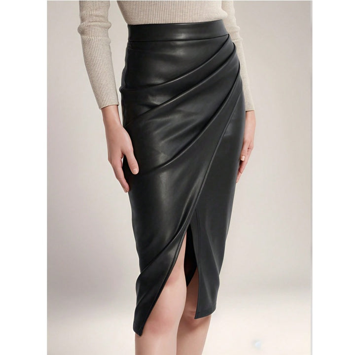 High-waisted pencil skirt for women in faux leather with asymmetrical slit Lune London
