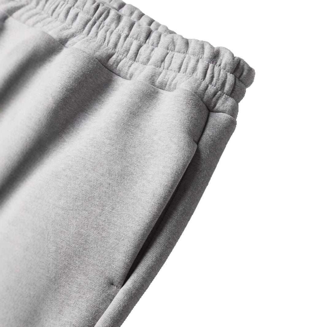 Comfortable lounge pants for women with elastic waistband and practical side pockets Lune London