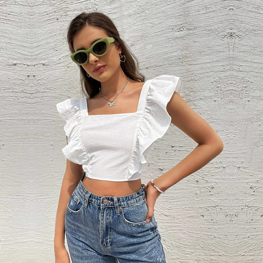 Chic & Stil | Short top women with ruffle details and square neckline