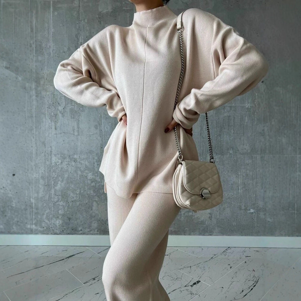 Women Elegant and Casual Lounge Set with a Loose Top and Flared Pants Lune London