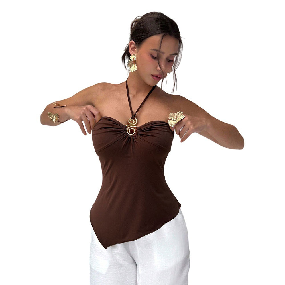 Top enveloppant pour femmes avec drapage élégant et col ajustable Chic & Stil