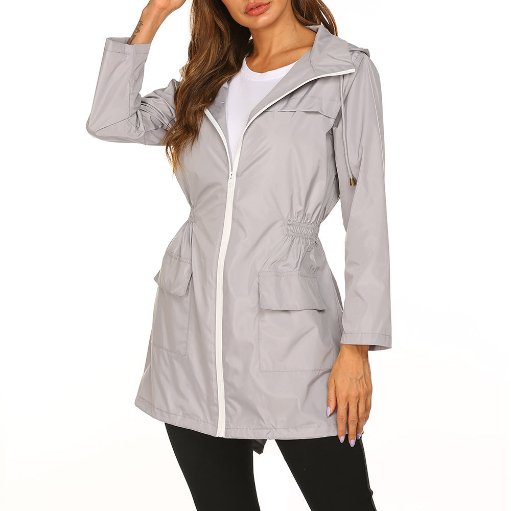 Practical leisure jacket for women with adjustable waist and large pockets Lune London