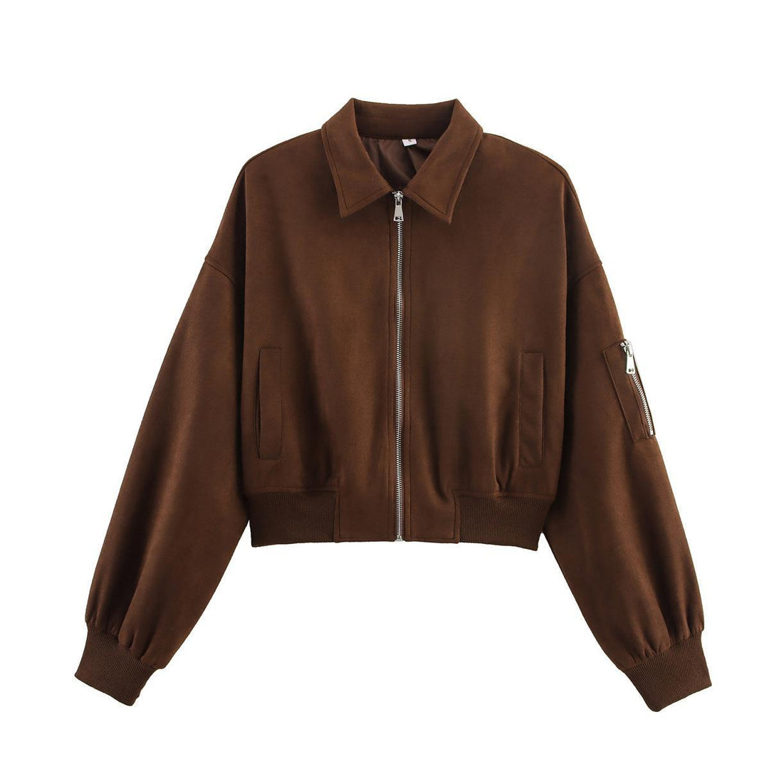 Lune London fashionable cropped jacket for women with practical zippered pockets and elegant silhouette