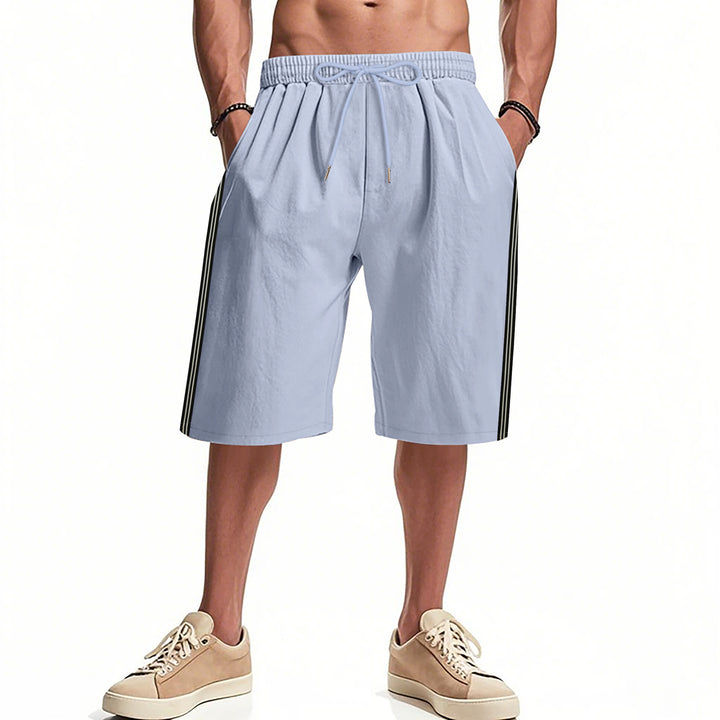 Lune London men's sporty bermuda shorts with elastic waistband and side pockets
