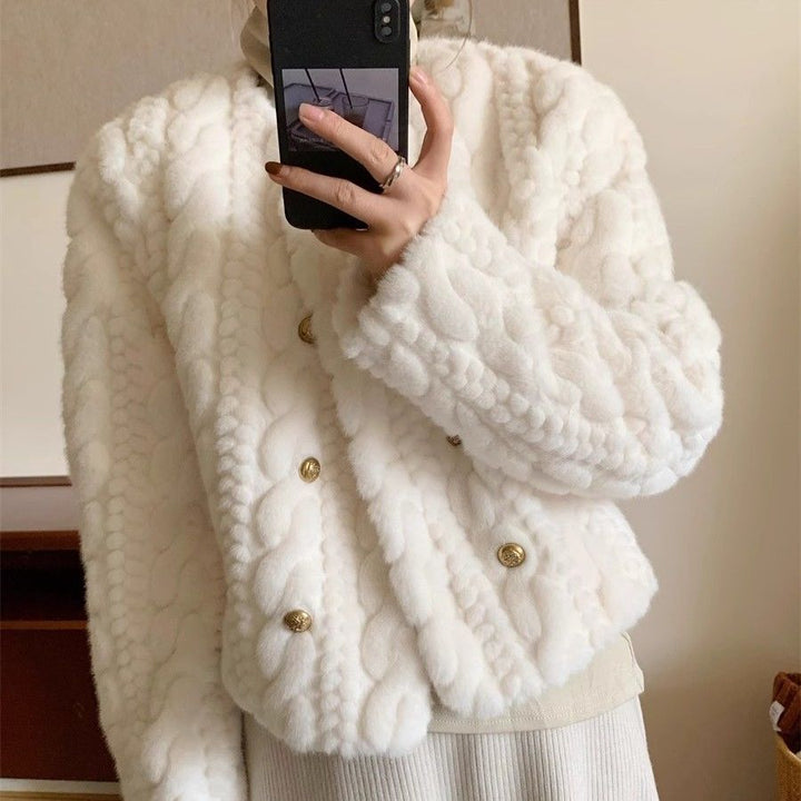 Cardigan moelleux pour femmes avec détails de boutons dorés Chic & Stil