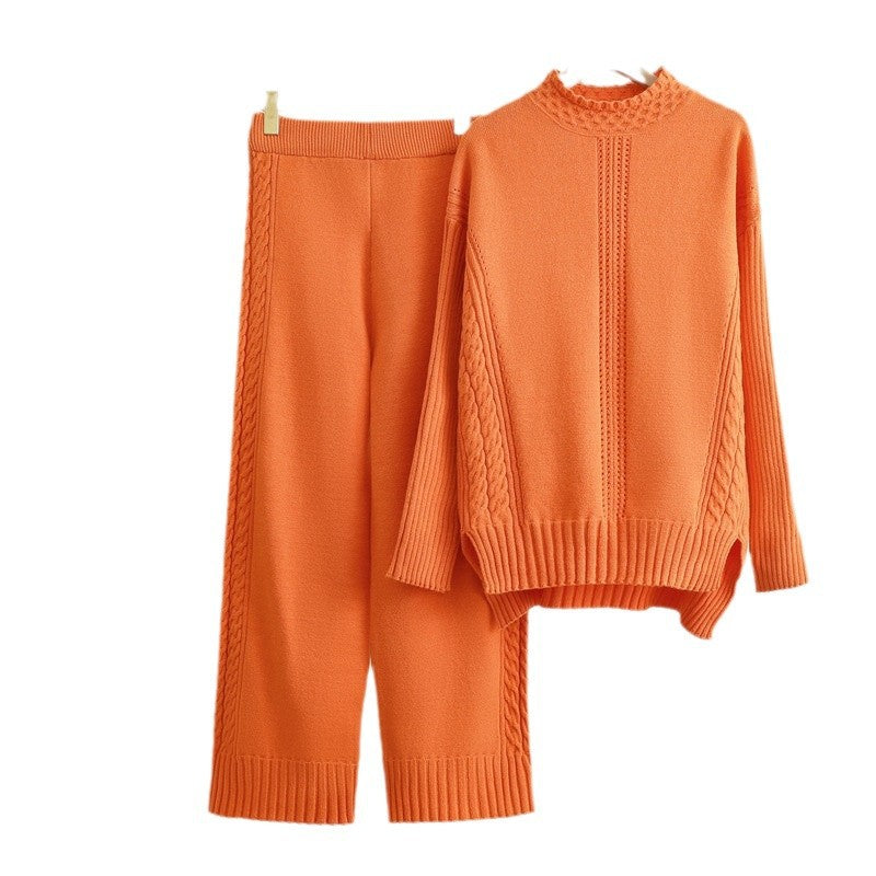 Comfortable knitted loungewear set for ladies with high cuffs and decorative braid patterns Lune London