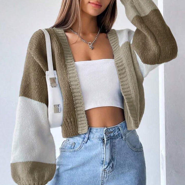 Casual cardigan for women in a modern color block design Lune London